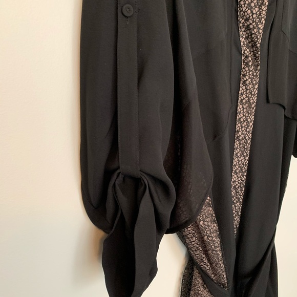 BCBG MaxAzria Runway. Kaye Belted Dress. 100% Silk - Picture 7 of 11
